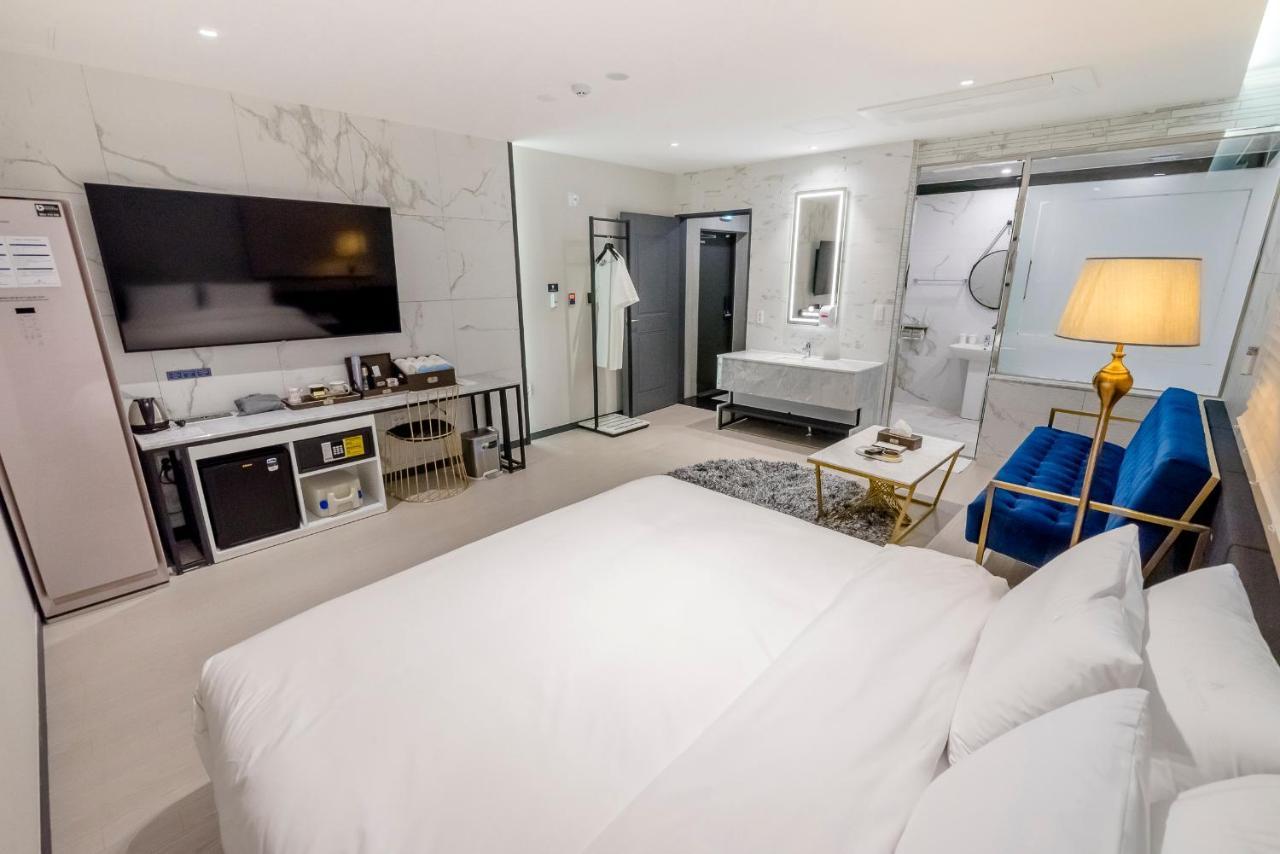 Air Sky Hotel Пусан Экстерьер фото