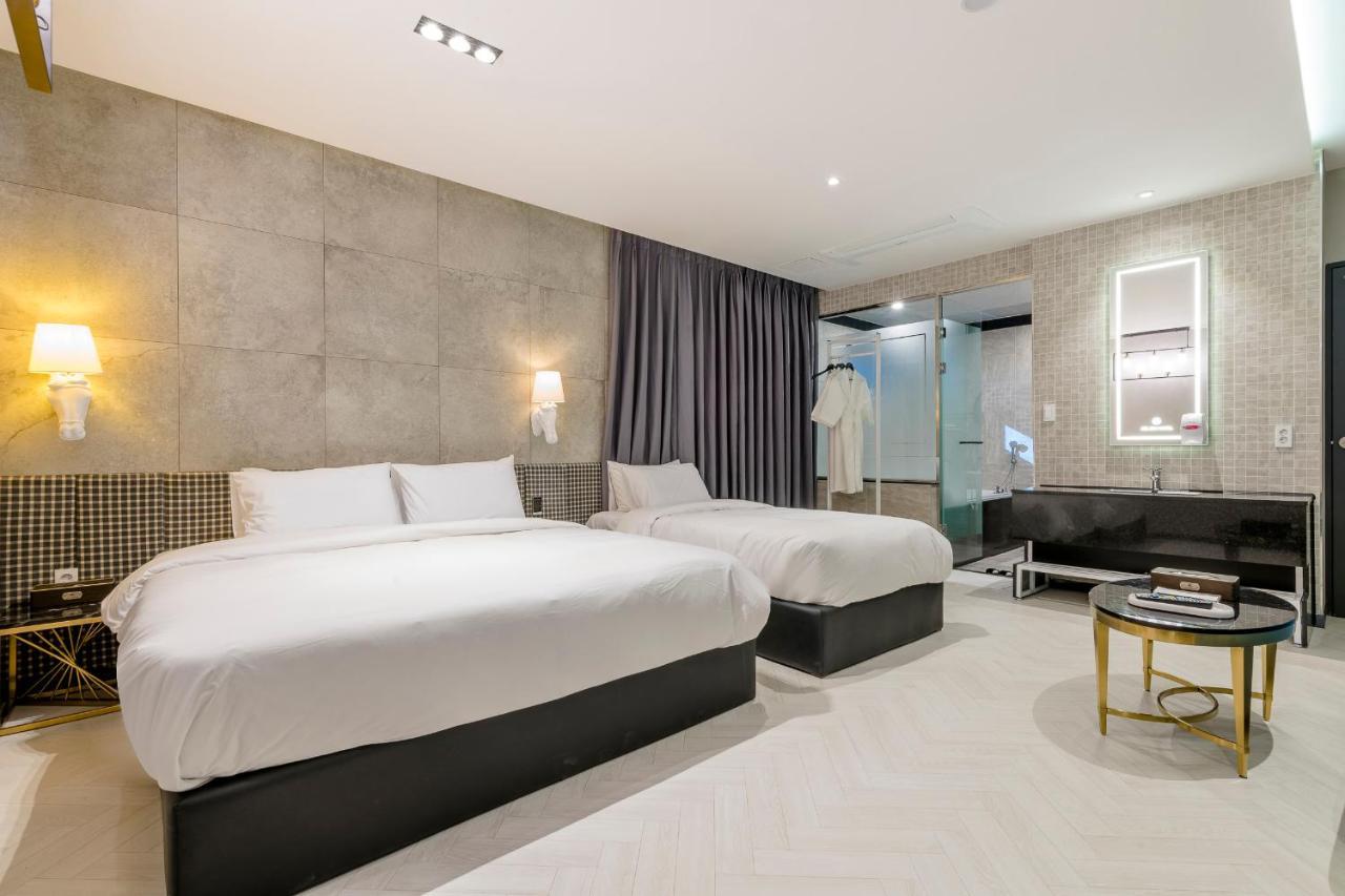 Air Sky Hotel Пусан Экстерьер фото